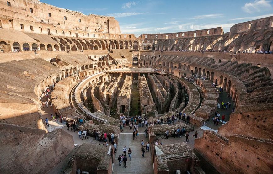 Exclusive private guided VIP tour Colosseum