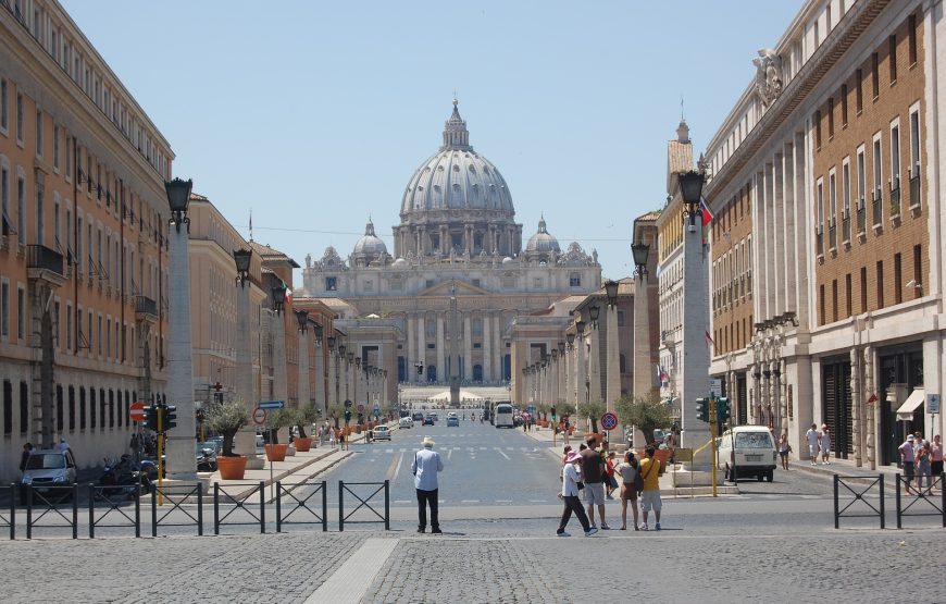 Guided group tour Vatican Museum, Sistin Chapel (ask for Basilica entrance)