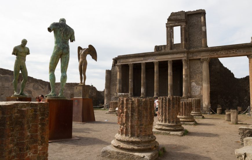 From Naples: Pompeii Ruins & Mount Vesuvius Day Tour