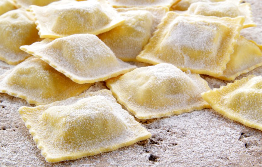 Pasta Making class in the vineyard with wine tasting in Rome countryside