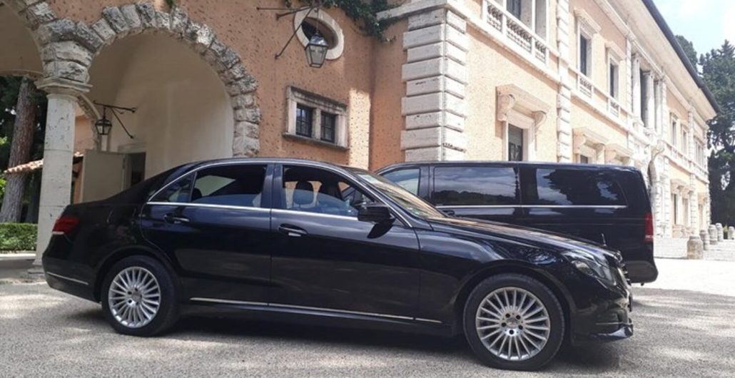High-end private transportation from Rome to Amalfi Coast with scenic views