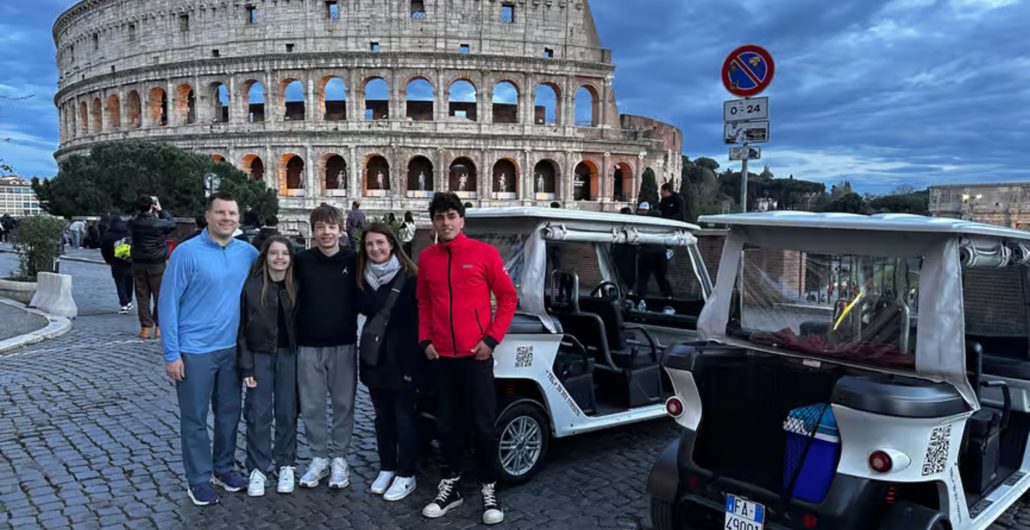 Private golf cart tour Rome